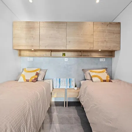 Kasthouse Luxury Nature Getaway Tatil Evi Mali Lošinj